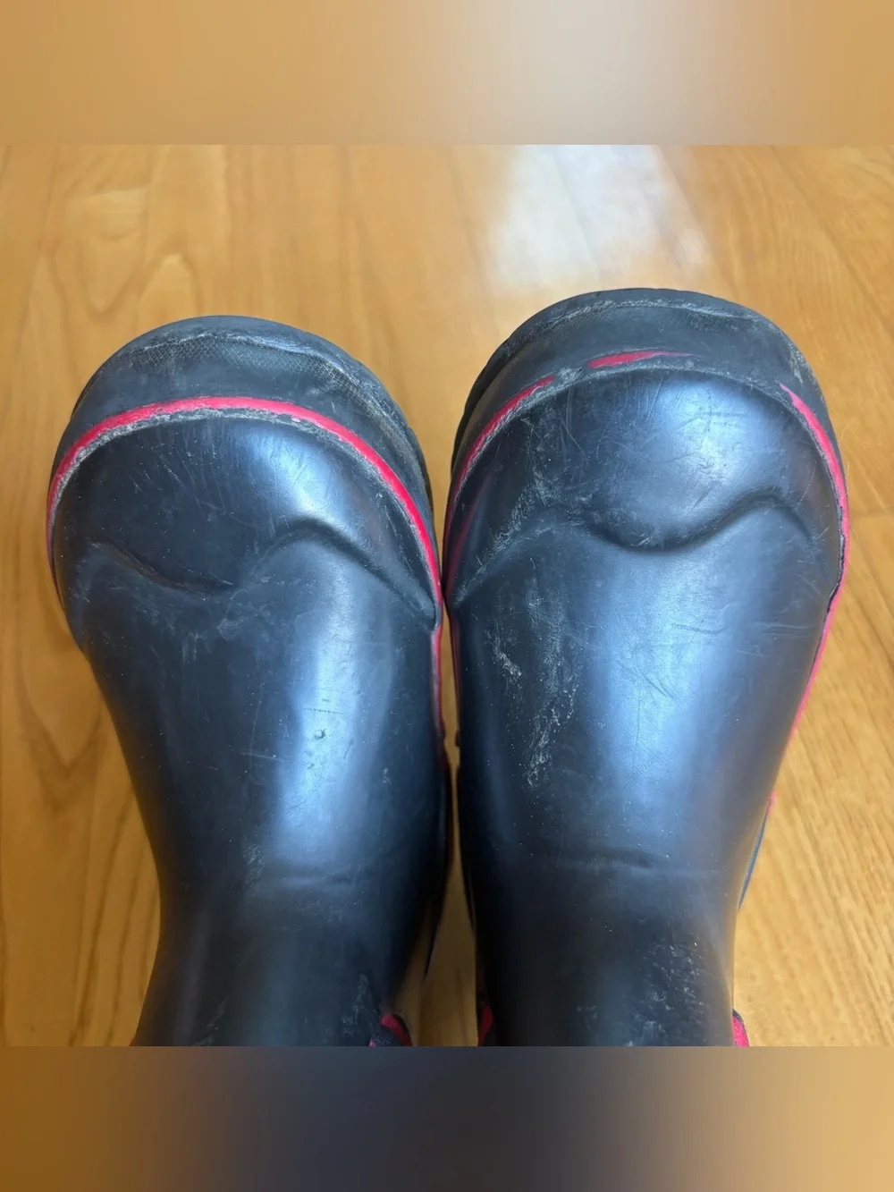 Bogs Snow Boots Red Black Neoprene Waterproof Rain Muck Boot Toddler Boys Size 8